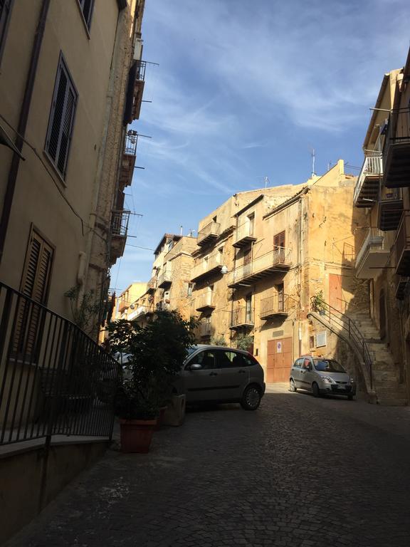 B&B Il Gigante Agrigento Exterior photo
